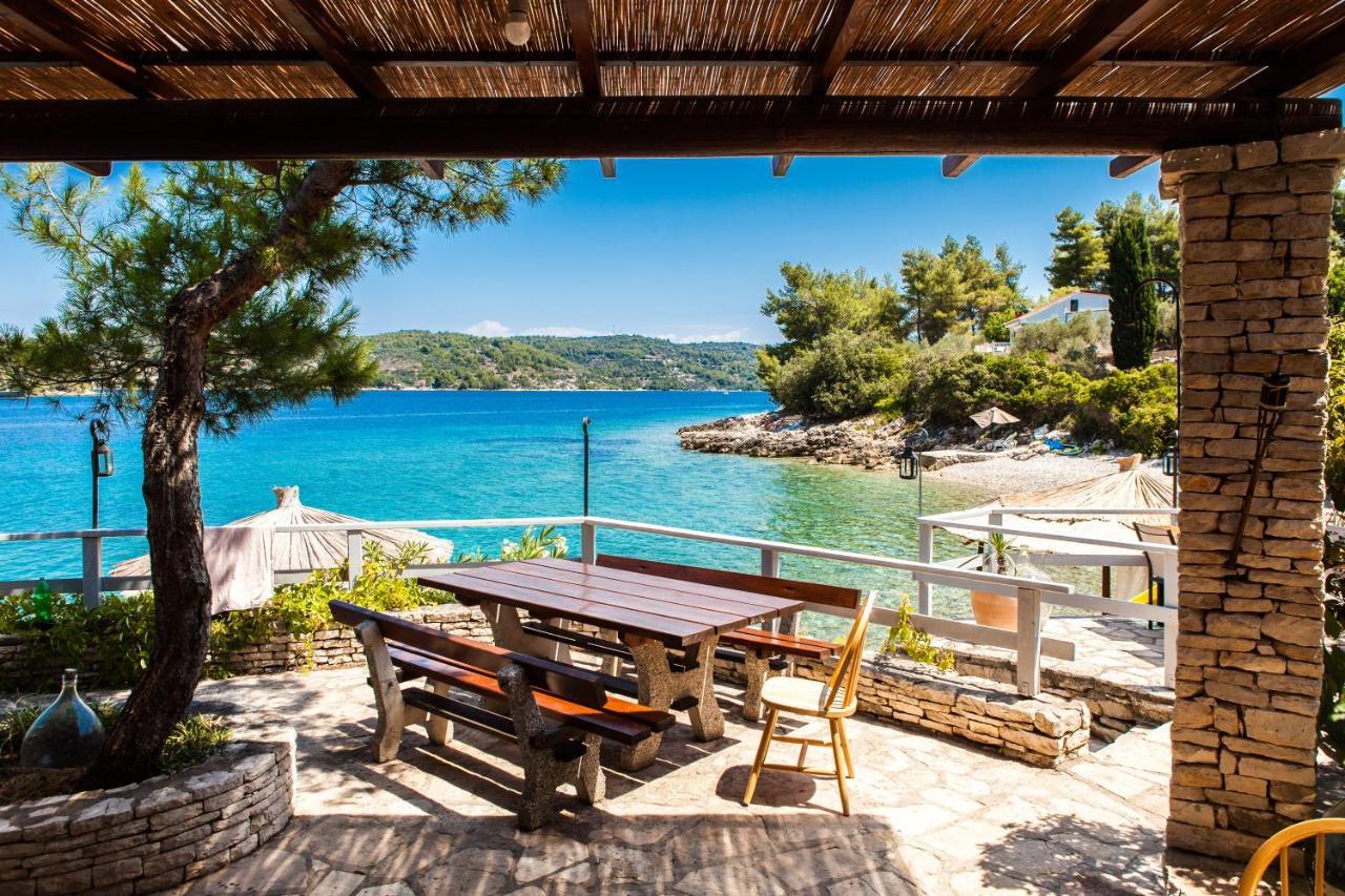 Pebble Bay Paradise House Вела-Лука Экстерьер фото